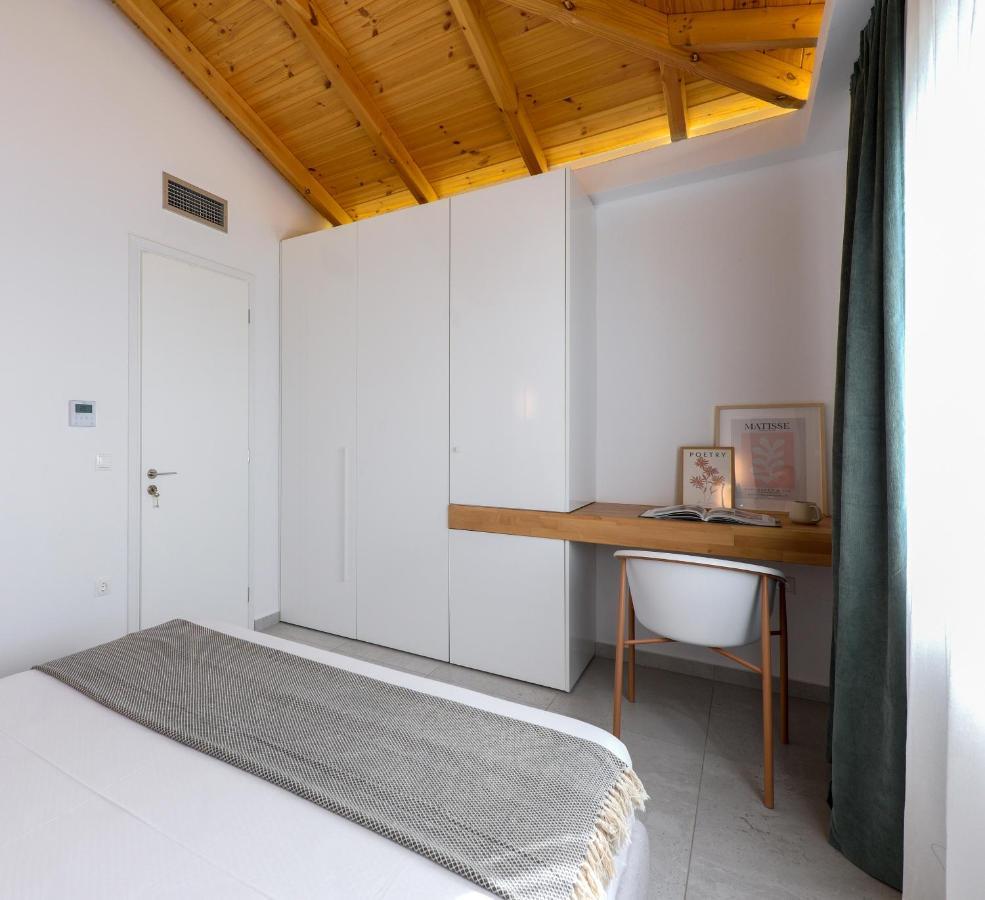 Lithos Retreat 2 Apartment Kalamata Luaran gambar